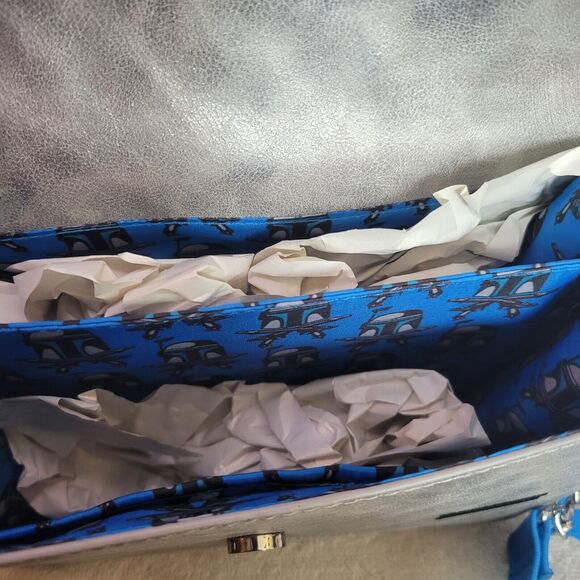 Loungefly Star Wars Cross Body Bag Purse Jango Fett Chain Strap Silver Blue NWT - Picture 6 of 9